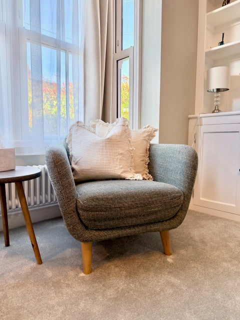 Cream Ruffle Linen Cushion